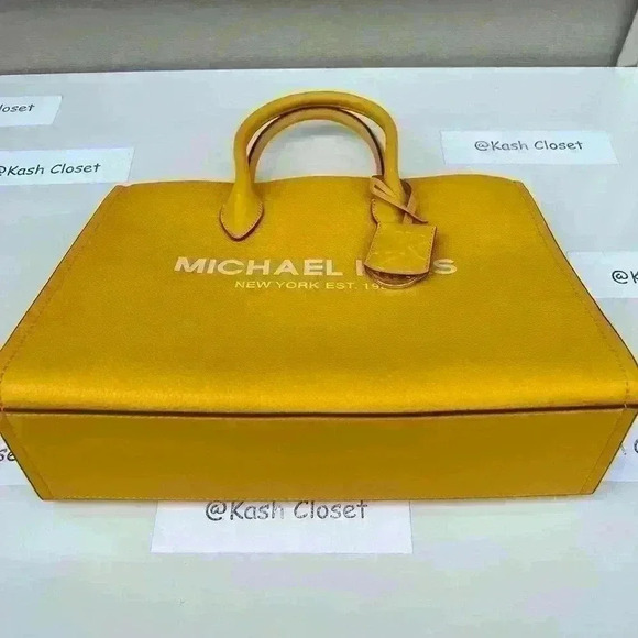 Michael Kors Mirella Tote Bag Medium Pebbled Leather Purse Bag Butter - Picture 10 of 11